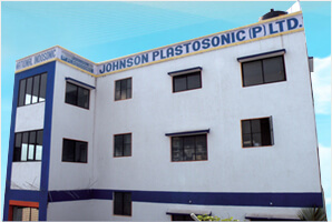 Manufacturer, Supplier Of Ultrasonic Plastic Welding Machines, Ultrasonic Plastic Welding Equipments, Ultrasonic Liquid Processors, Ultrasonic Welding Guns, Horns And Fixtures, Ultrasonic PP Corrugated Box Welders, Ultrasonic PP Box Welders, Ultrasonic Fabric Sealers, Ultrasonic PP Woven Sack Welders, Ultrasonic Tube Sealing Machines, Bench Type and Floor Type Welders, Ultrasonic Hand Guns, Manual Hand Press, Ultrasonic Fabric & Film Sealers, Ultrasonic Spot Welder, Film fabric welded samples, Ultrasonic Sewing Machine, Ultrasonic Corrugated Box Welders