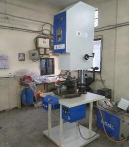 Ultrasonic Plastic Spin Welding Machines