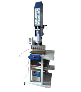 ultrasonic-plastic-welding-machines-1530-1